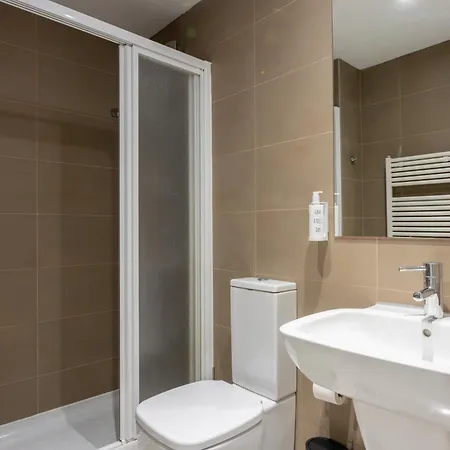 Smartr Madrid Las Ventas Room photo