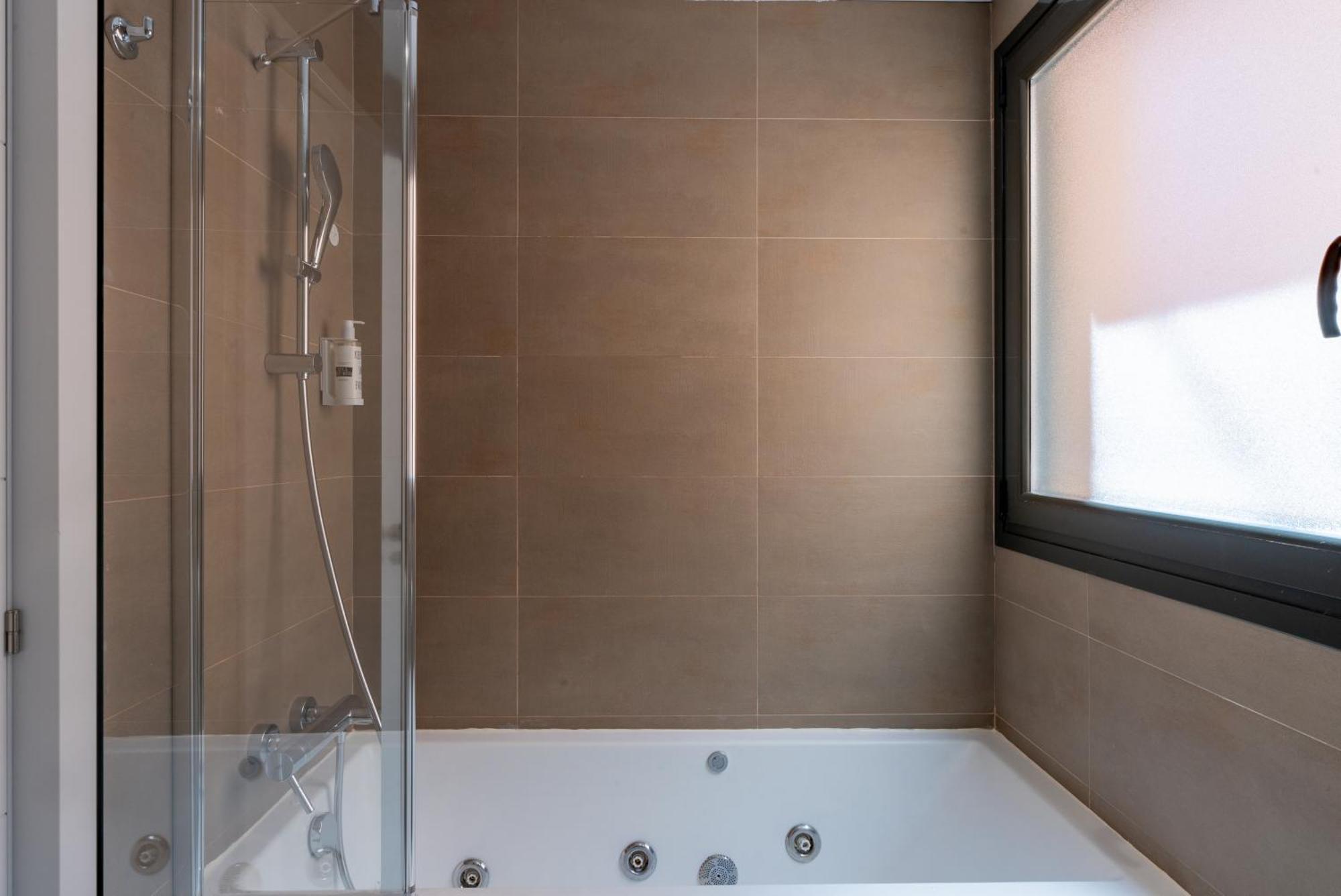 Smartr Ventas Aparthotel Madrid